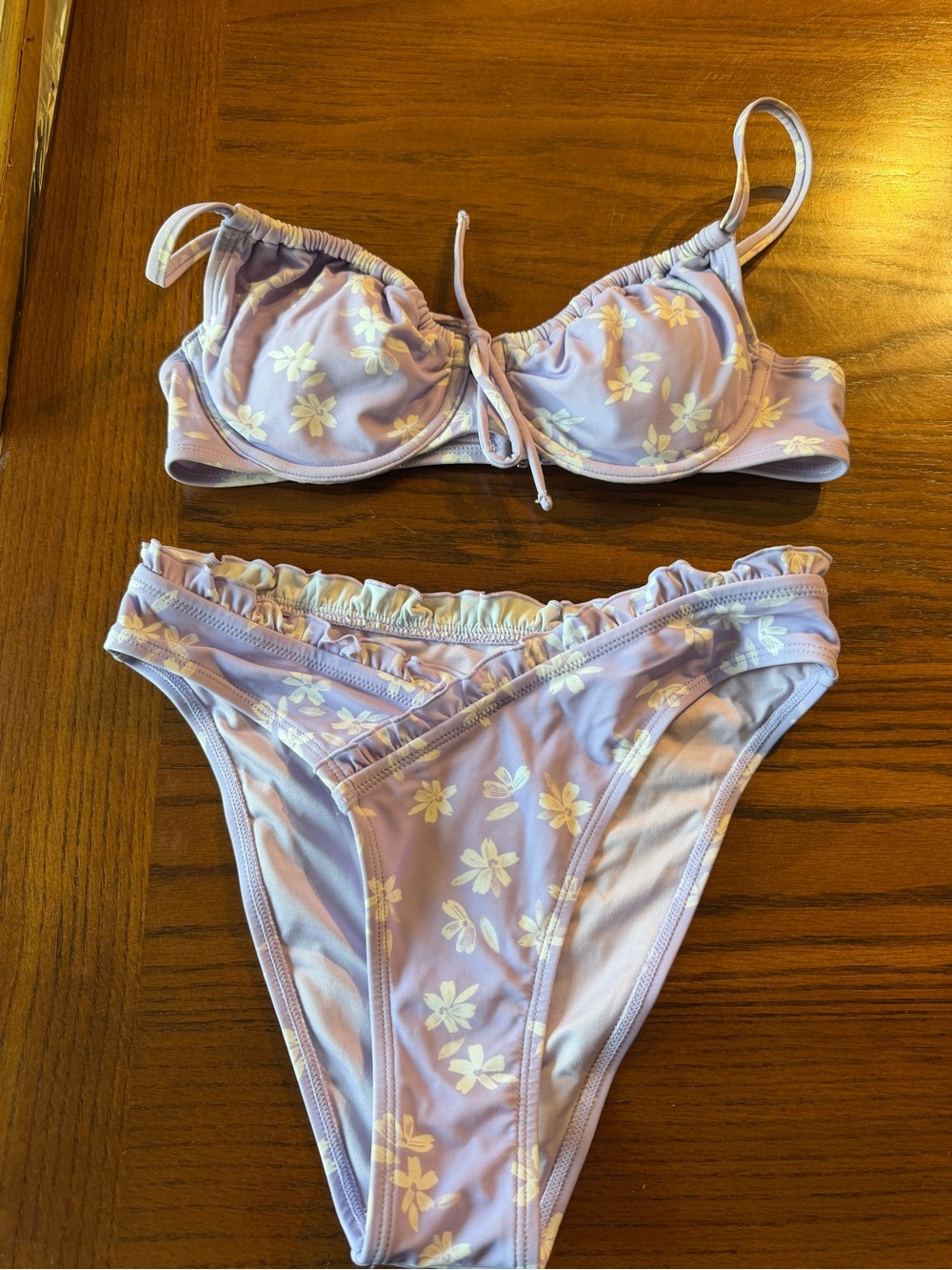 Cupshe Allyssa Ditsy Tie Overlap Frill Bikini Set Lavender Floral